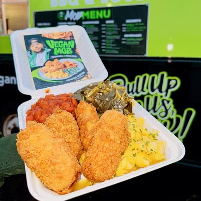Louisiana Fried Chicken Plate.